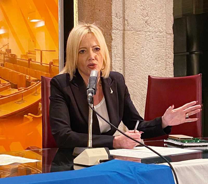 paola fioroni, lega