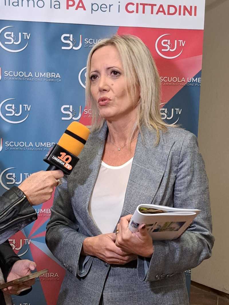 Paola Fioroni
