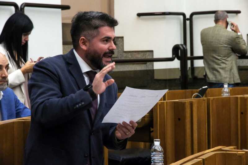 Thomas De Luca, M5S