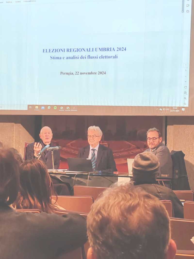 conferenza stampa flussi elettorali
