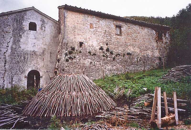 La carbonara di Aurelio Garelli alla Badia di Sitria (Scheggia e Pascelupo)