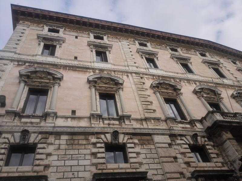Palazzo Cesaroni Perugia