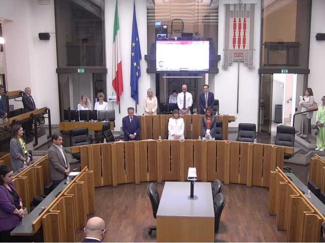 Aula minuto di silenzio per morte Francesco Calabrese