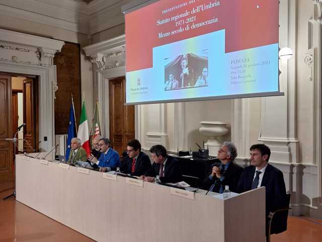 commissione statuto - libro