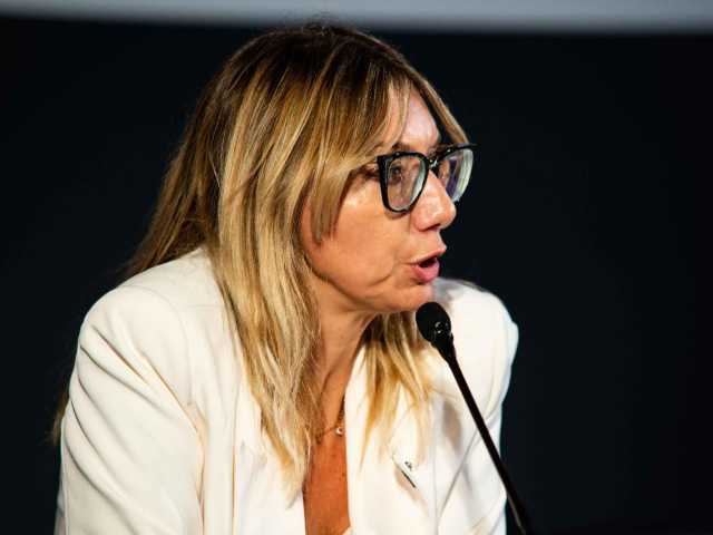 Simona meloni