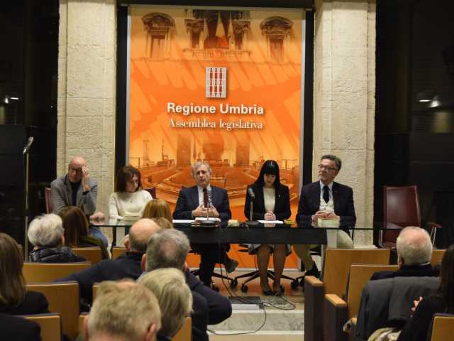 Isuc 1974-2024 volume 50 anni