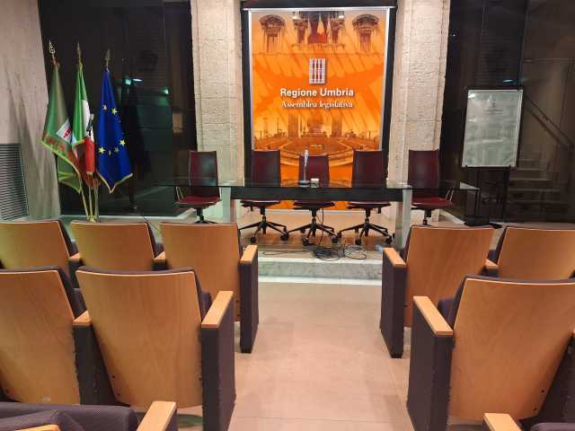 conferenza stampa costacciaro