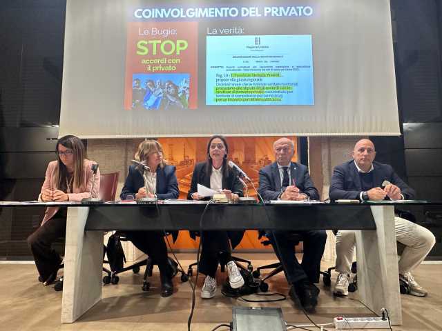 Conferenza stampa opposizione Regione Umbria
